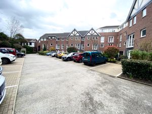 Resident/Guest Car Park- click for photo gallery